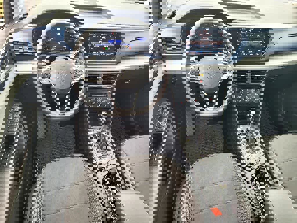 Used 2022 Volkswagen Taos SE w/ Panoramic Sunroof Package image 13