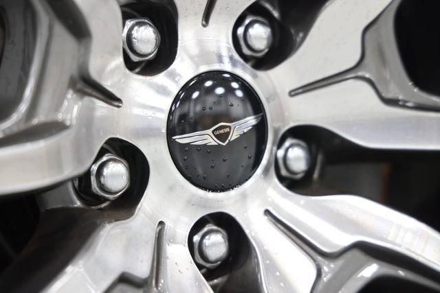 Used 2026 Genesis G70 2.5T Prestige image 10