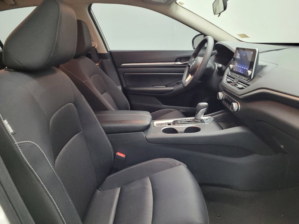 Used 2022 Nissan Altima 2.5 SV image 21