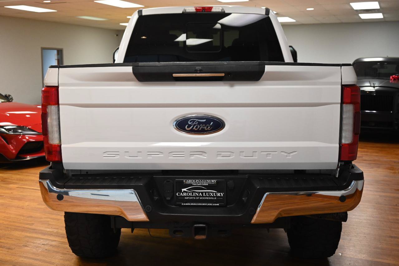 Used 2017 Ford F250 Lariat w/ Lariat Ultimate Package AWD/4WD image 3