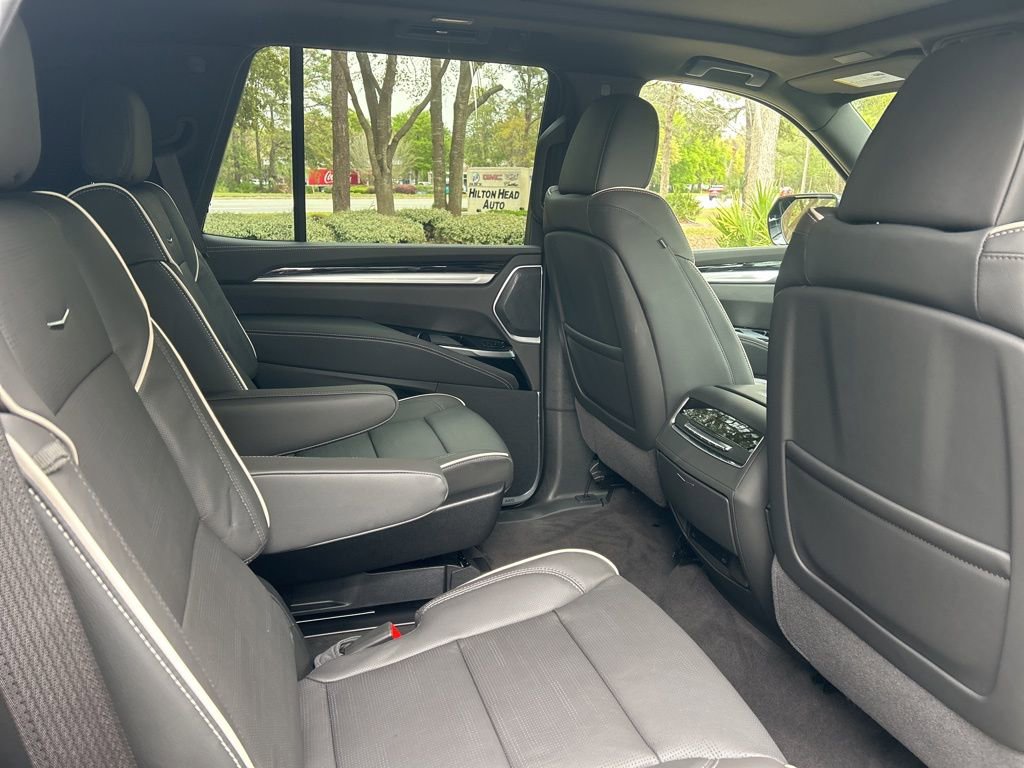 Used 2026 Cadillac Escalade Sport w/ Touring Package image 10