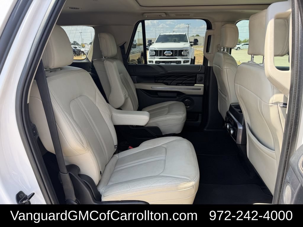 Used 2019 Ford Expedition Max Platinum AWD/4WD image 34