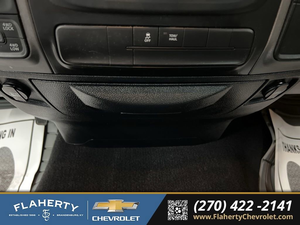 Used 2017 RAM 1500 Express w/ Express Value Package image 31