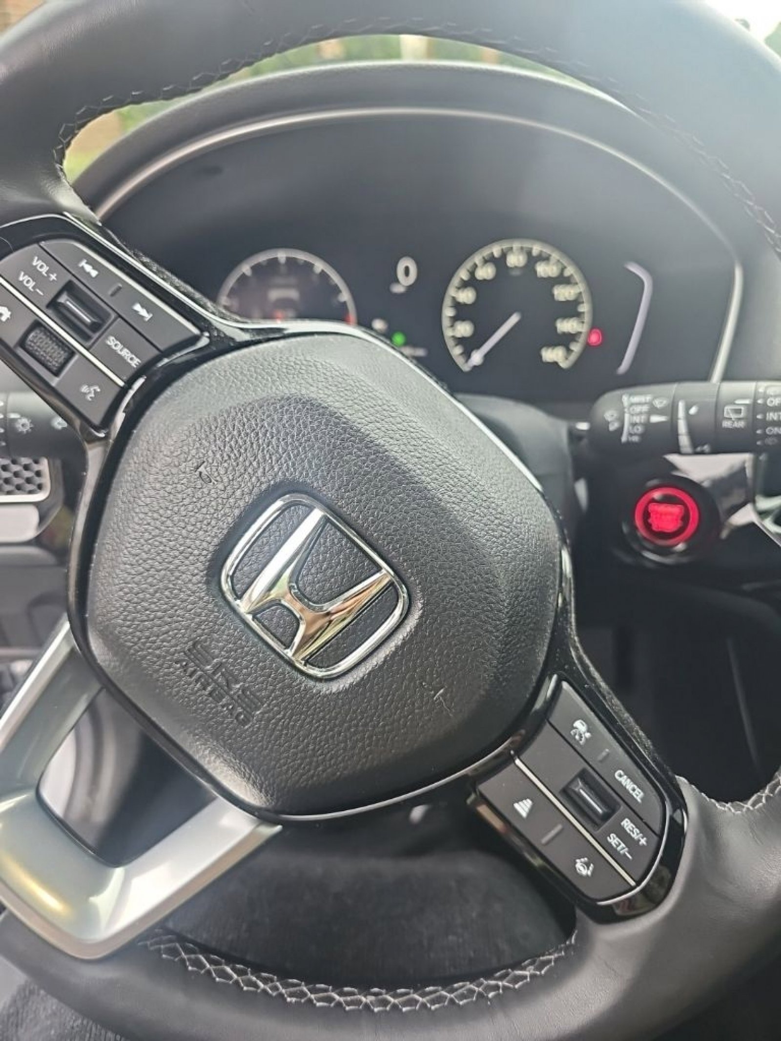 Used 2024 Honda Civic EX-L image 11