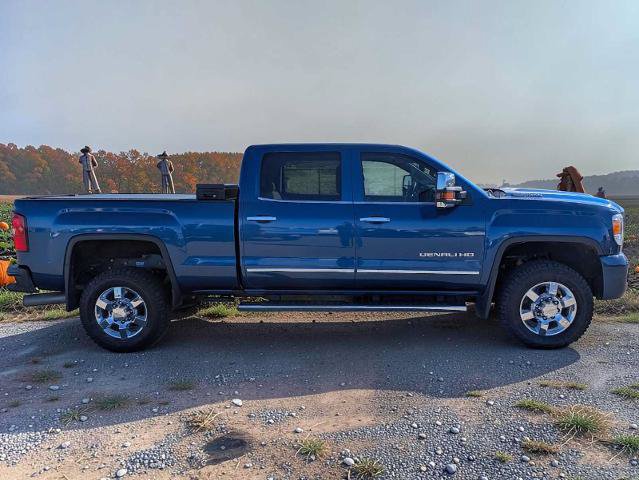Used 2017 GMC Sierra 3500 Denali w/ Duramax Plus Package AWD/4WD image 7