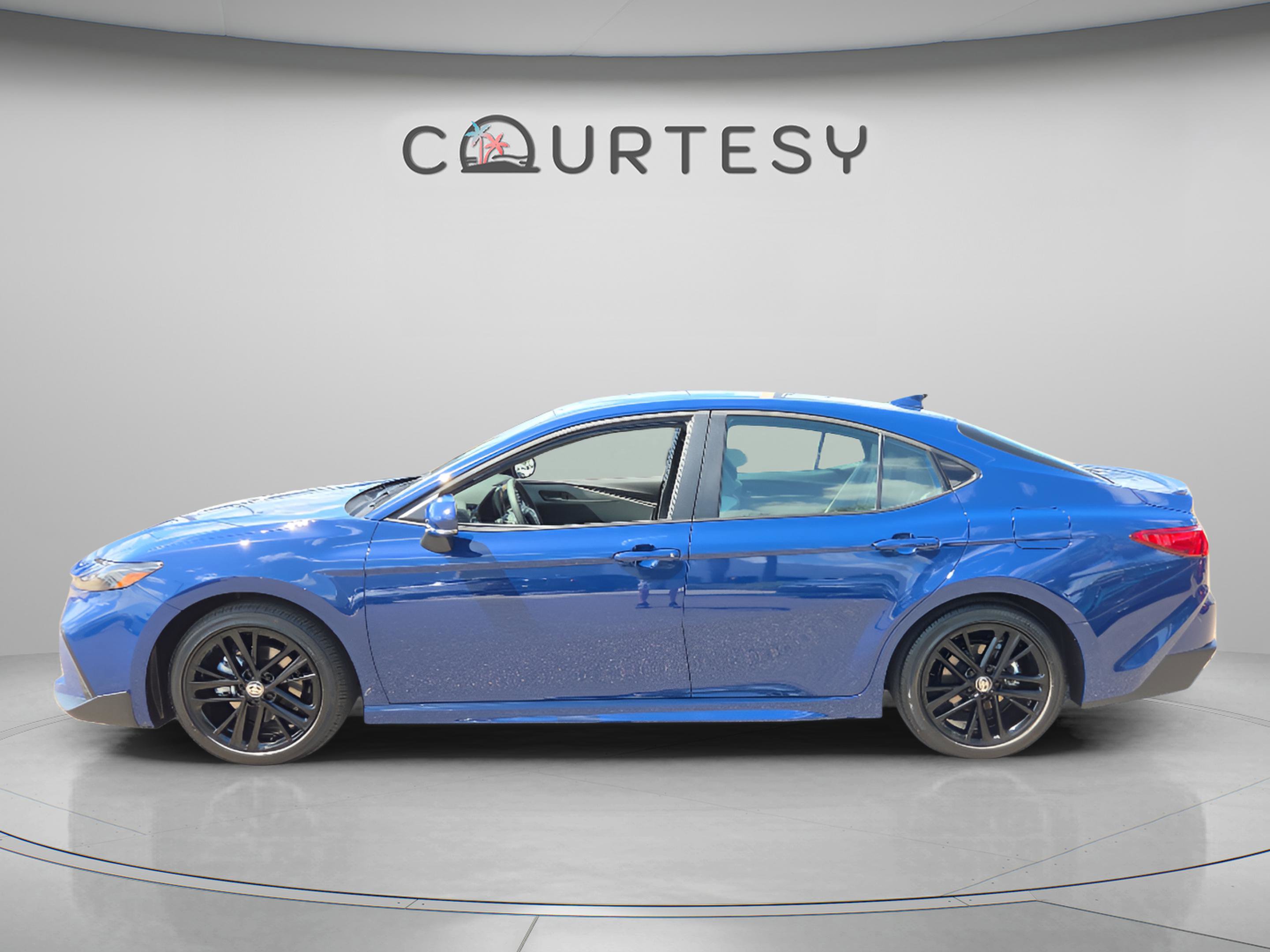 Certified 2026 Toyota Camry SE image 2