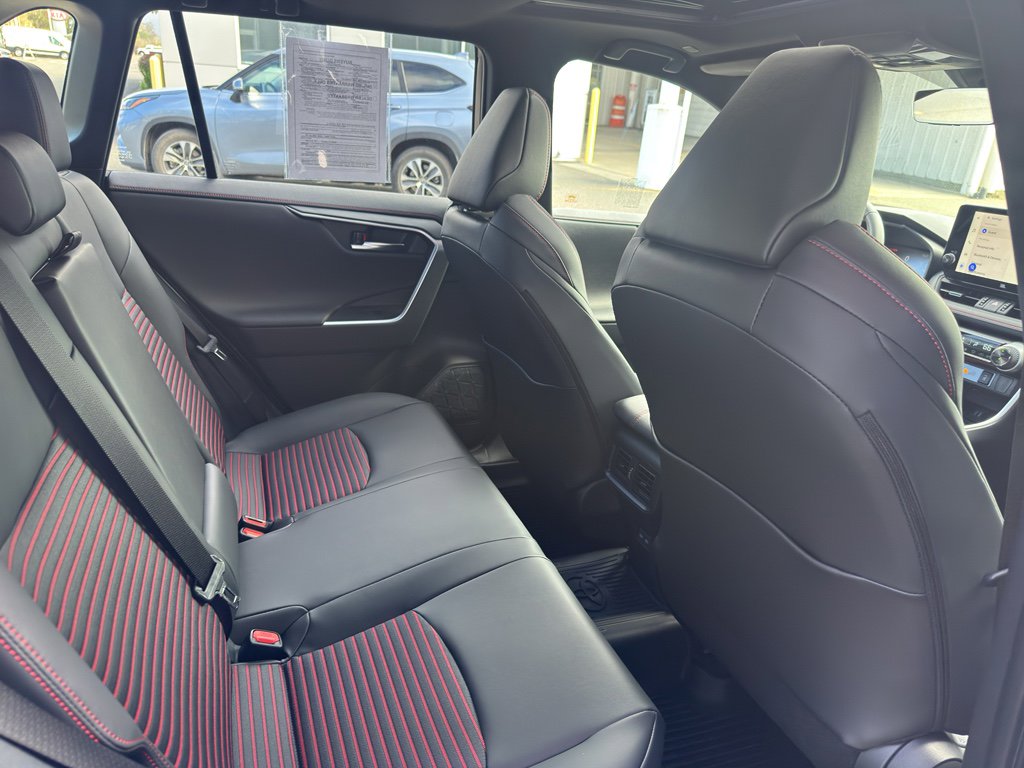 Used 2025 Toyota RAV4 XSE image 15