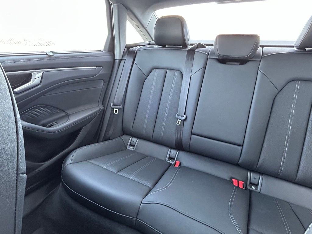 New 2026 Audi A6 Premium Plus image 12