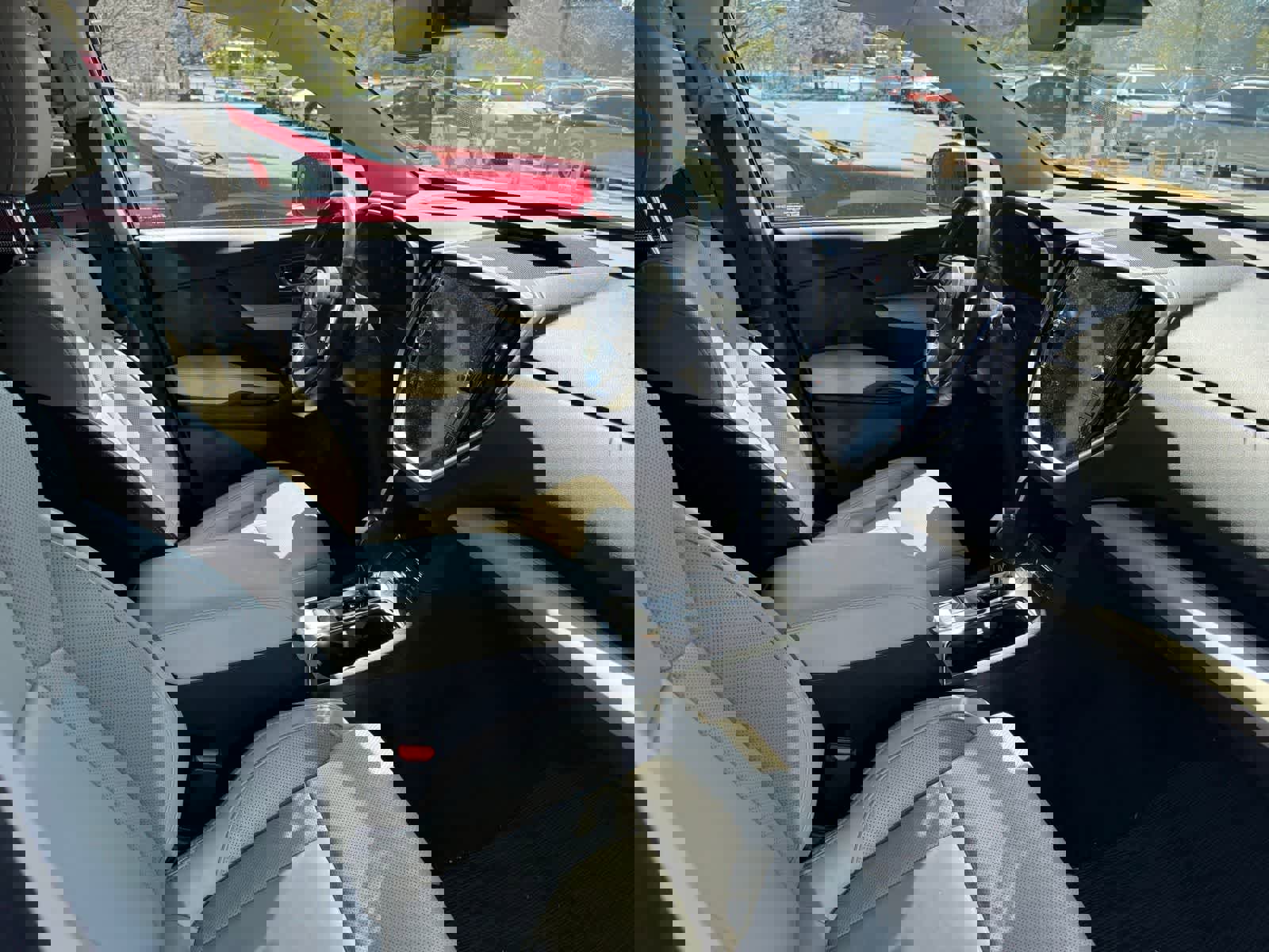 Used 2023 Subaru Ascent Limited w/ Technology Package AWD/4WD image 6