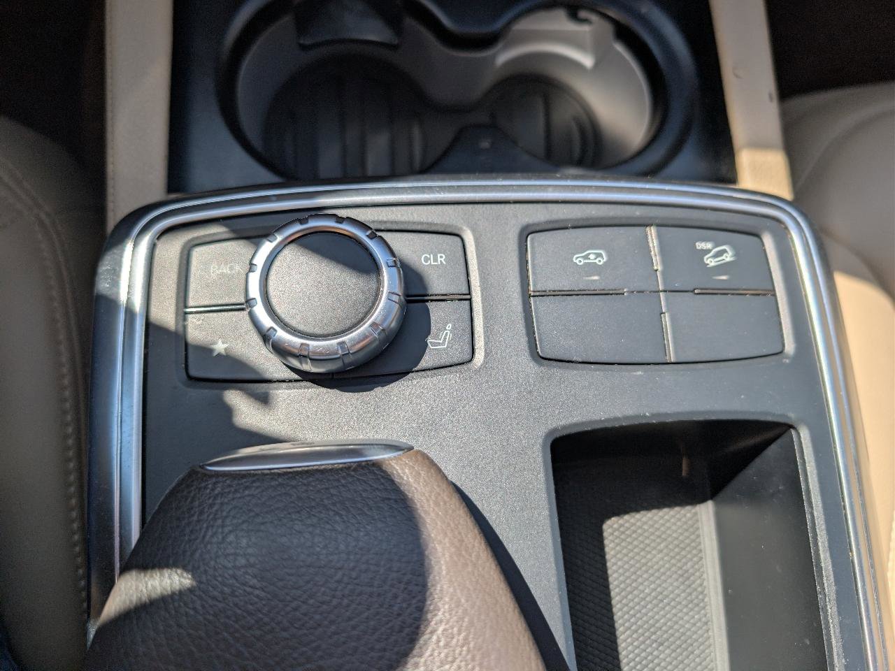 Used 2016 Mercedes-Benz GL 450 4MATIC image 28
