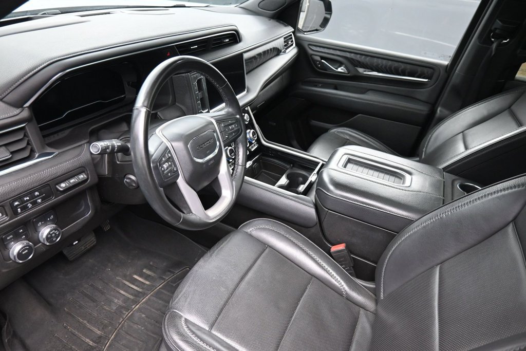 Used 2023 GMC Yukon Denali AWD/4WD image 21