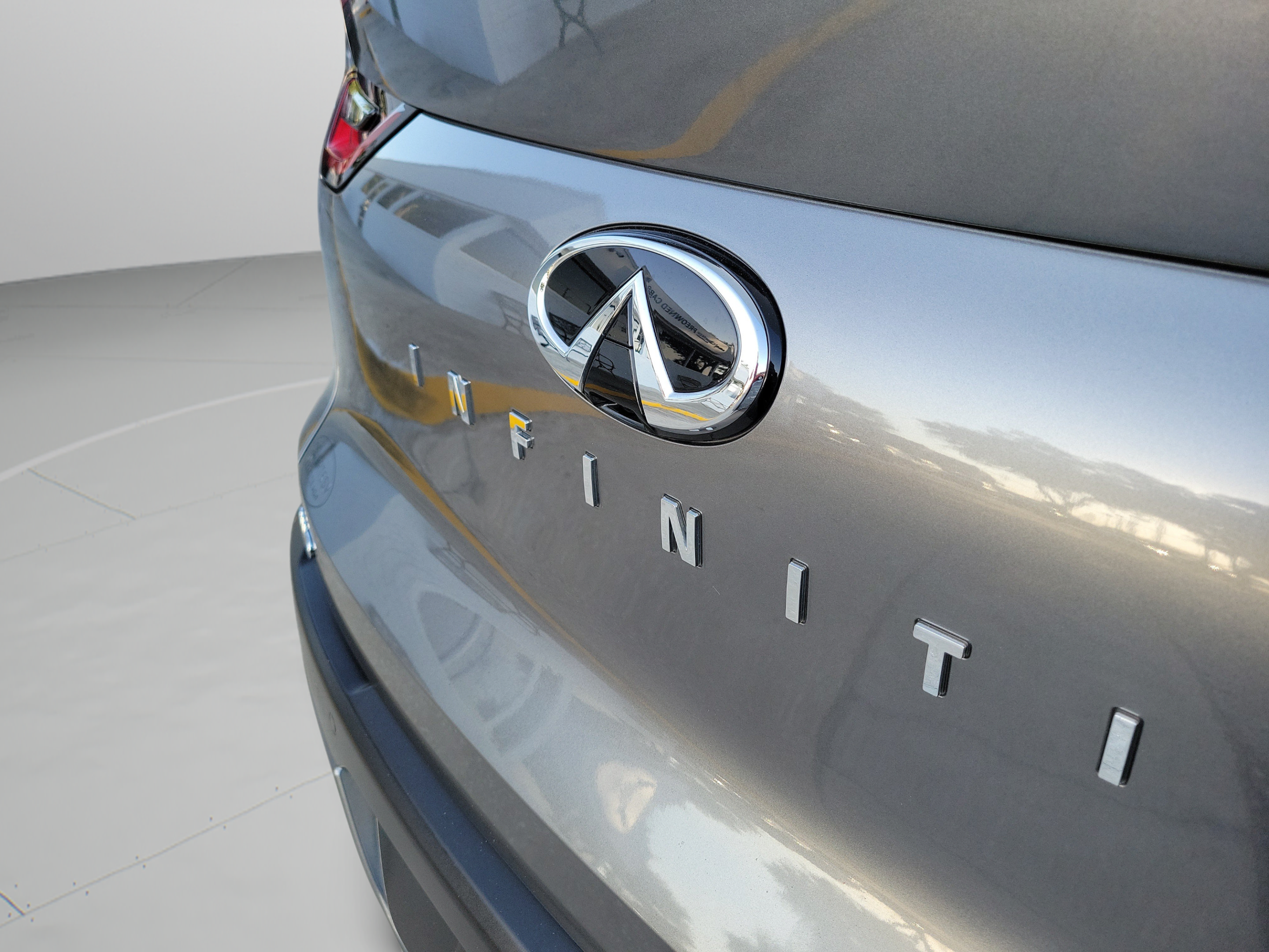 Used 2023 INFINITI QX55 Essential AWD/4WD image 30