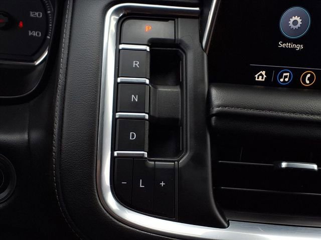 Used 2021 Chevrolet Tahoe LT w/ LT Signature Package image 18