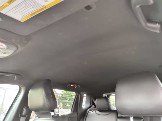 Used 2024 Jeep Compass Trailhawk AWD/4WD image 20
