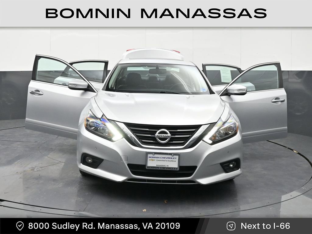 Used 2017 Nissan Altima 3.5 SL image 40