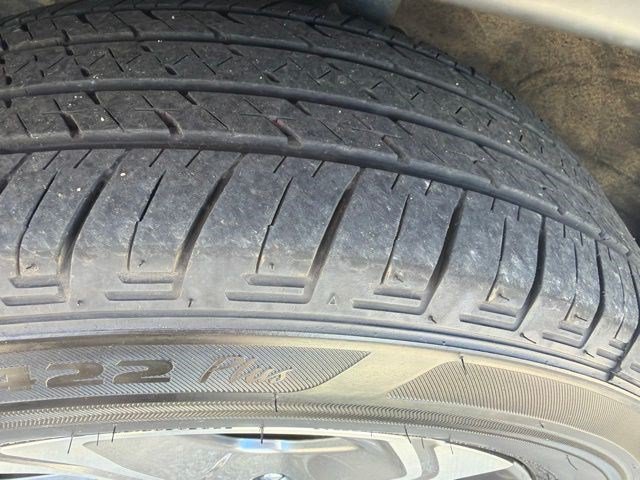 Used 2019 Honda CR-V EX image 9