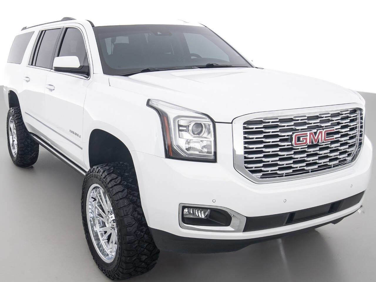 Used 2020 GMC Yukon XL Denali w/ Denali Premium Package
