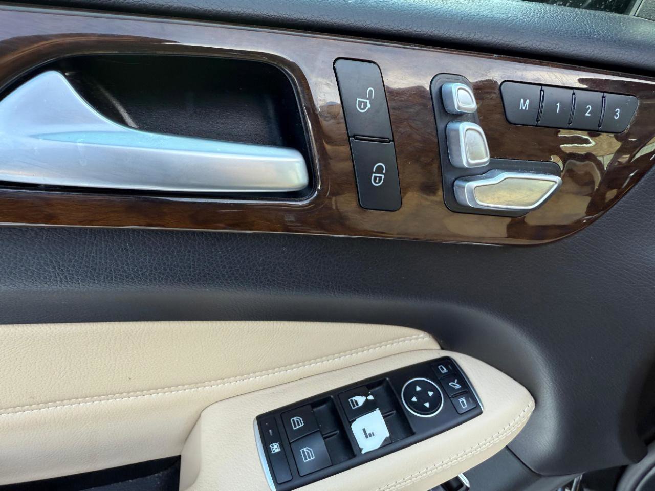 Used 2017 Mercedes-Benz GLS 450 4MATIC w/ Premium Package image 31