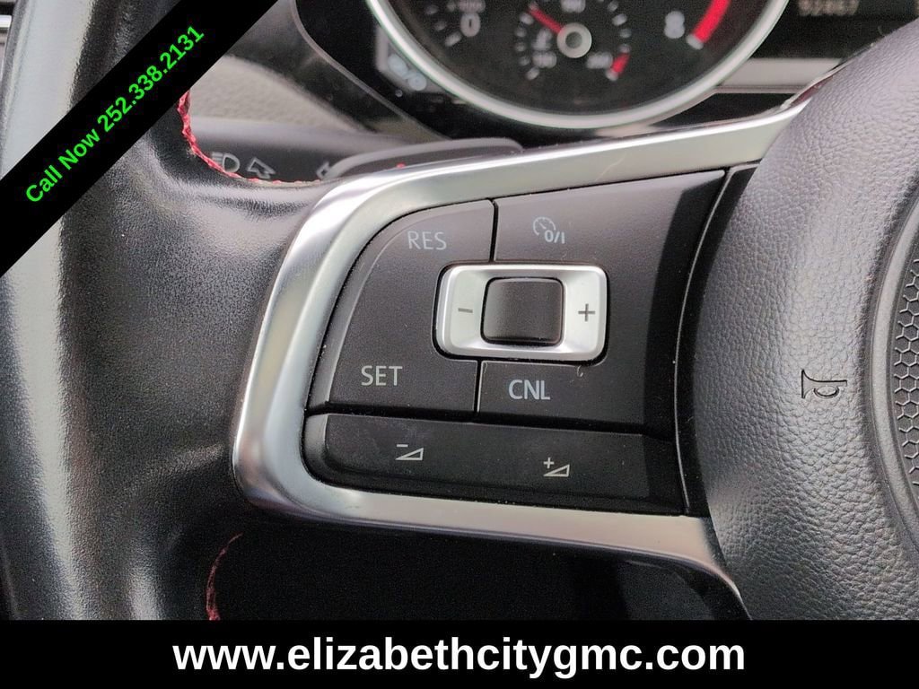 Used 2018 Volkswagen Jetta GLI FWD image 22