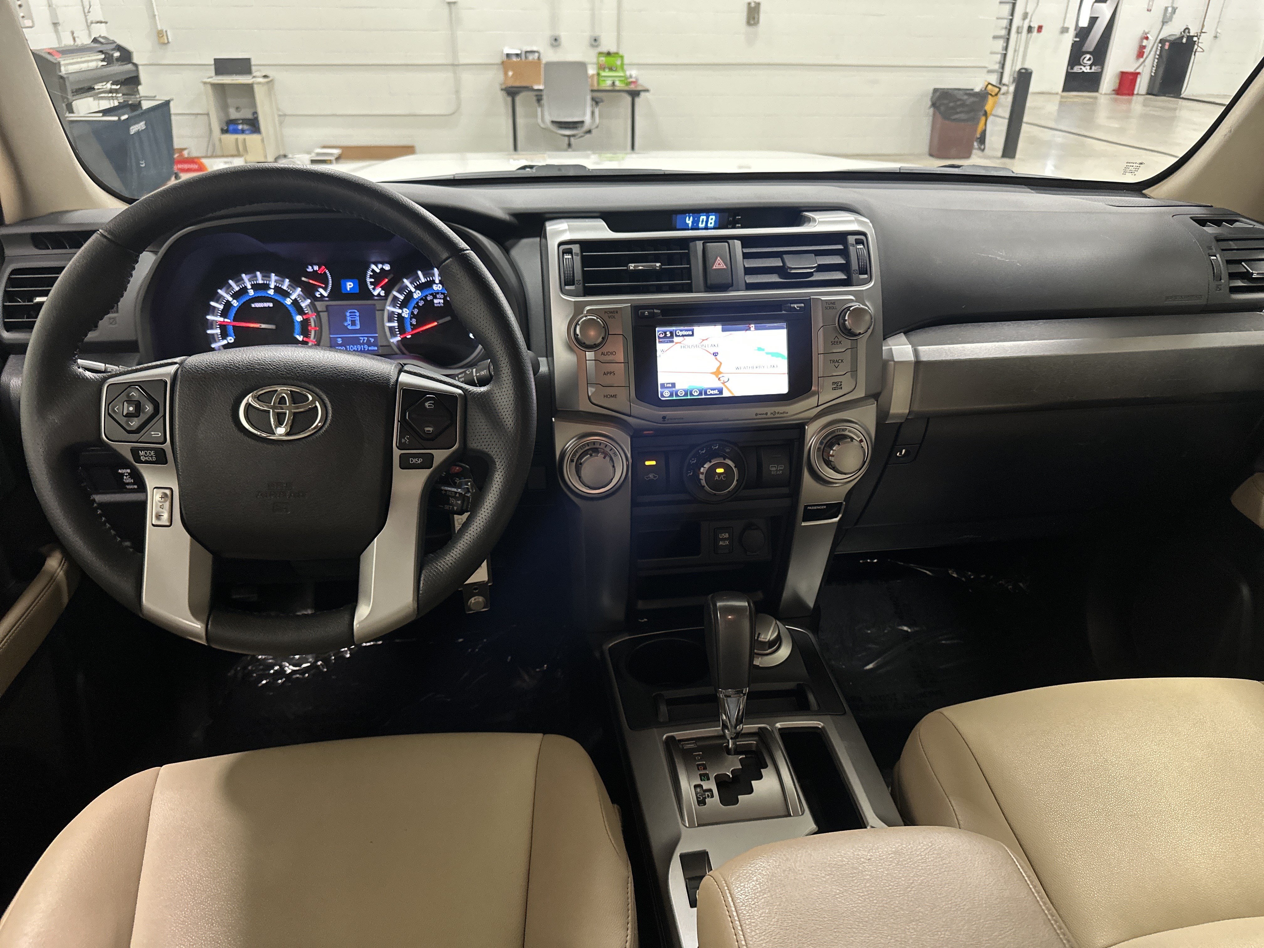 Used 2017 Toyota 4Runner SR5 Premium AWD/4WD image 29