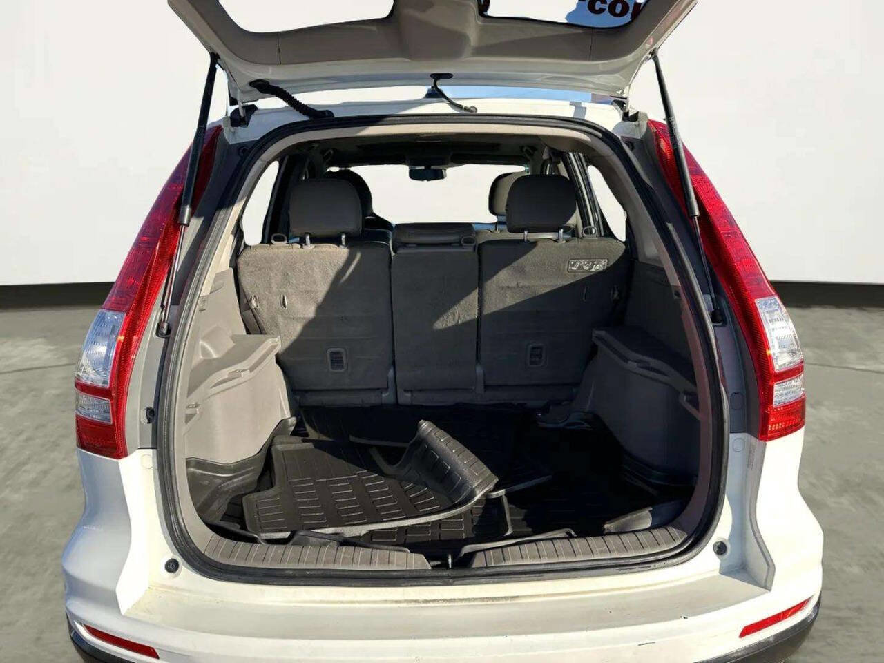 Used 2011 Honda CR-V EX-L image 13