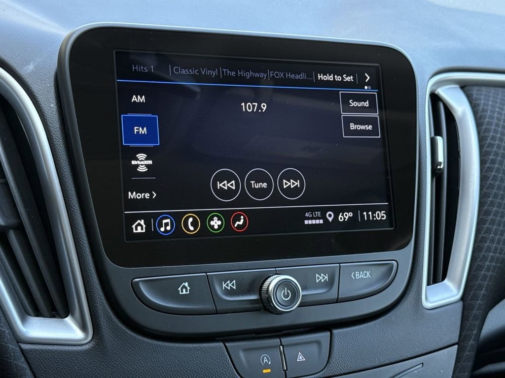 Used 2025 Chevrolet Malibu LT image 18