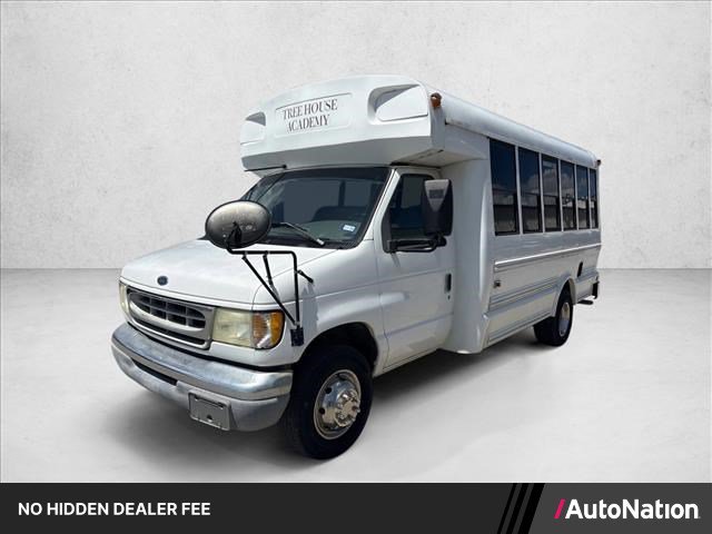 Used 2002 Ford E-450 and Econoline 450 RWD image 1
