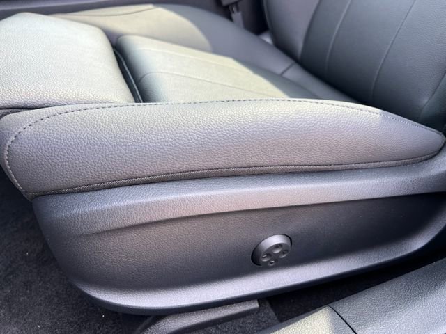 Certified 2025 Mercedes-Benz CLA 250 4MATIC image 9