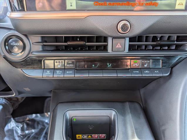 Used 2023 Toyota Crown XLE image 15