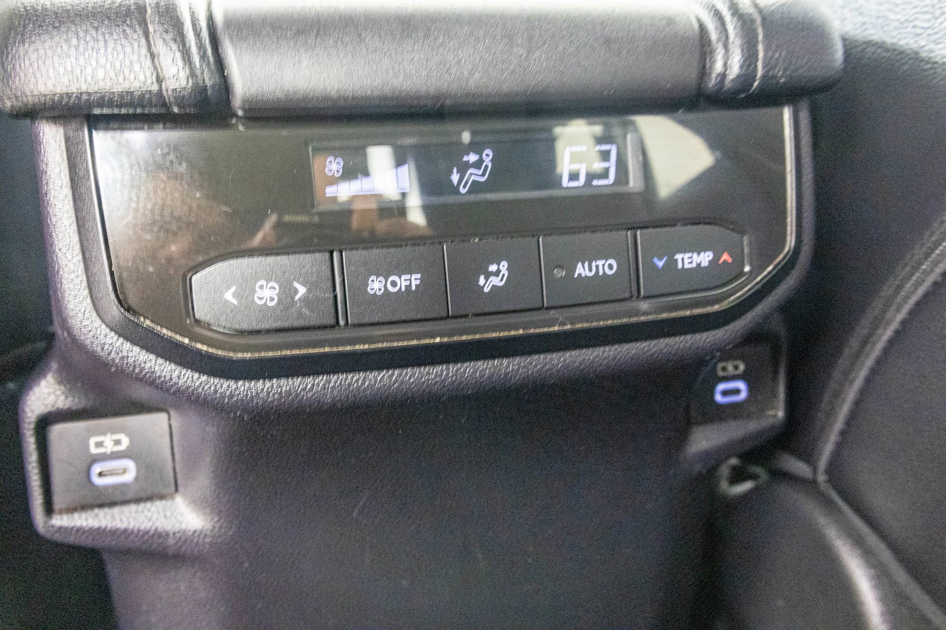 Used 2024 Toyota Grand Highlander XLE image 37