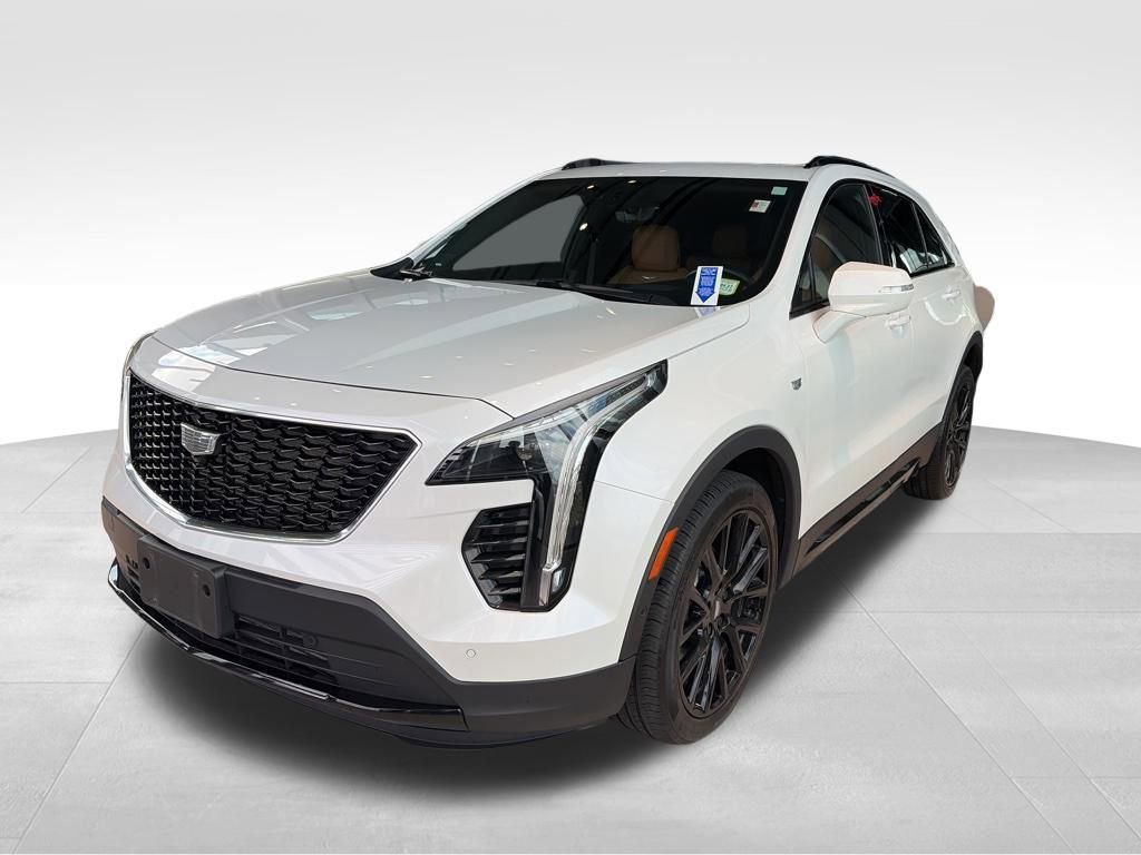 Used 2023 Cadillac XT4 Sport w/ LPO, Onyx Lite Package AWD/4WD image 3