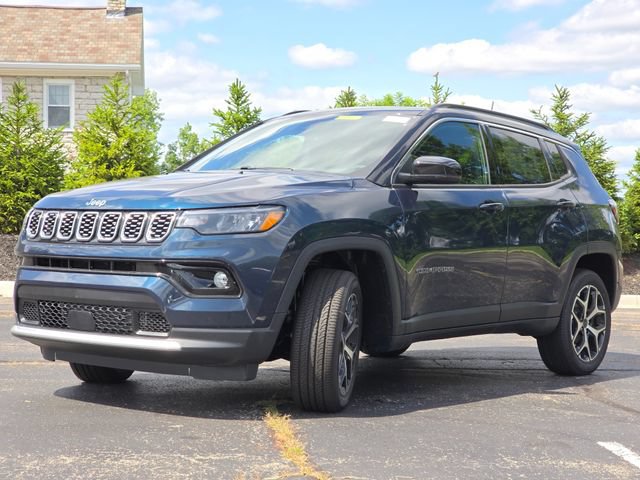 New 2026 Jeep Compass Limited w/ Sun, Sound & Navigation Group AWD/4WD image 25