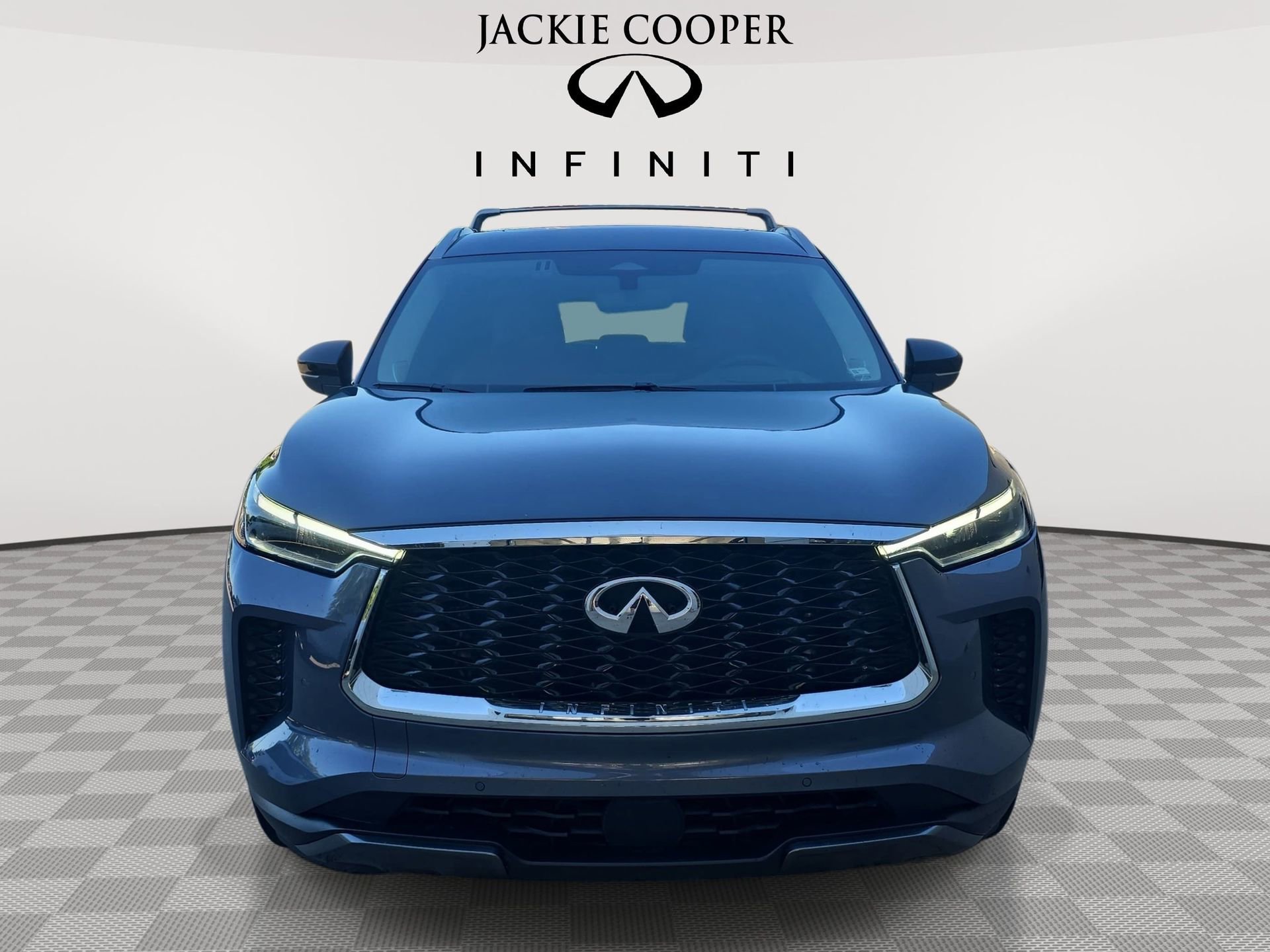 Certified 2023 INFINITI QX60 Sensory w/ Vision Package AWD/4WD image 2