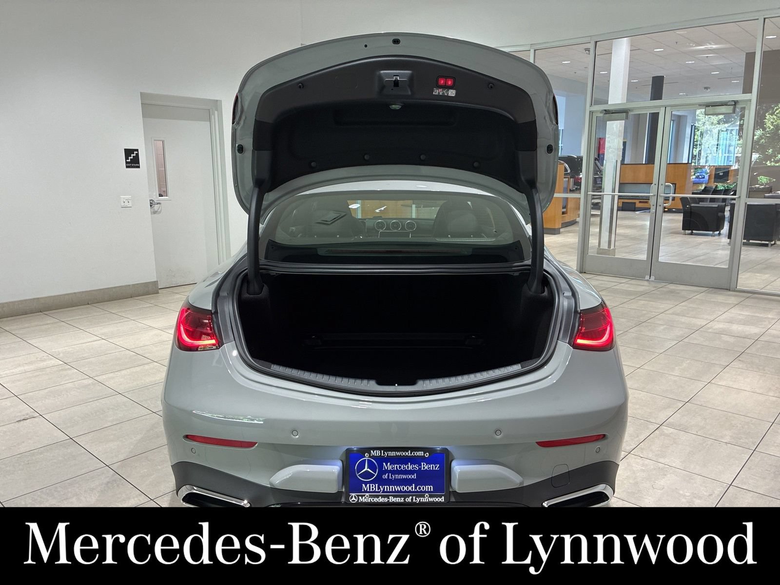 New 2026 Mercedes-Benz CLE 450 4MATIC Coupe image 13