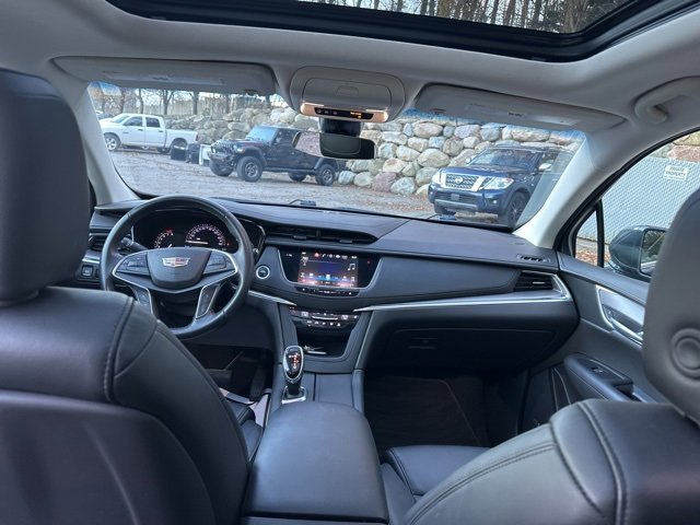 Used 2019 Cadillac XT5 Luxury image 32