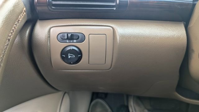 Used 2011 Acura RL image 33