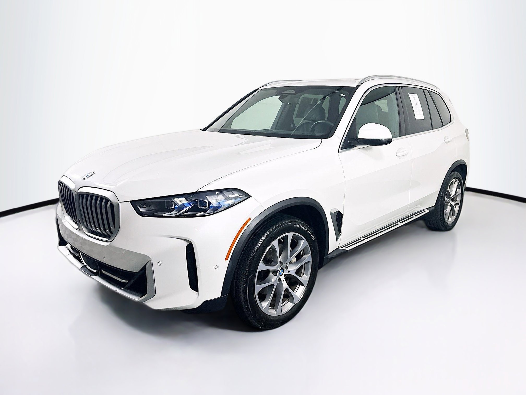 Used 2024 BMW X5 sDrive40i image 3