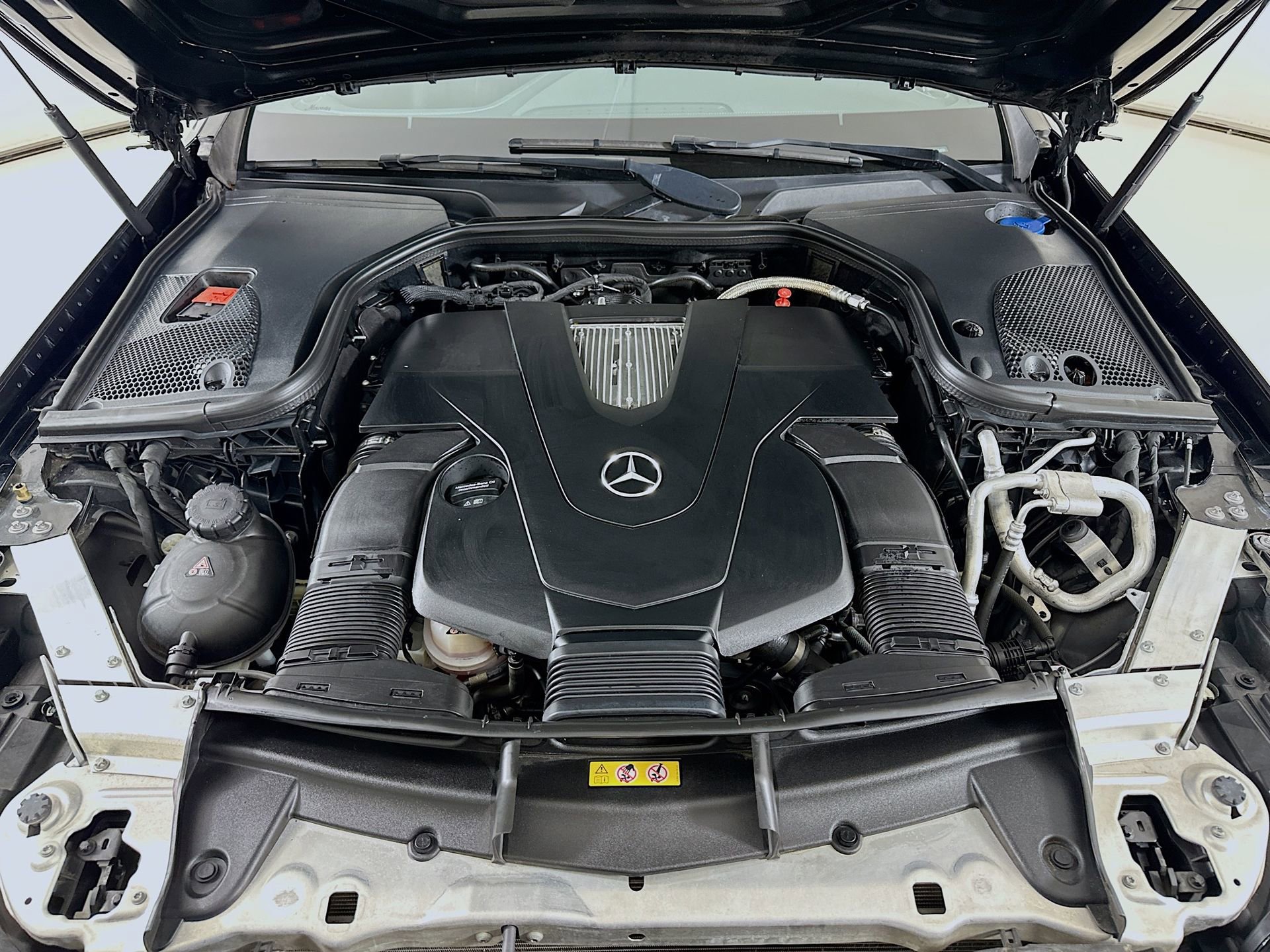 Certified 2020 Mercedes-Benz E 450 Coupe image 33