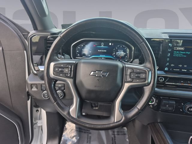 Certified 2022 Chevrolet Silverado 1500 RST w/ Redline Edition AWD/4WD image 13