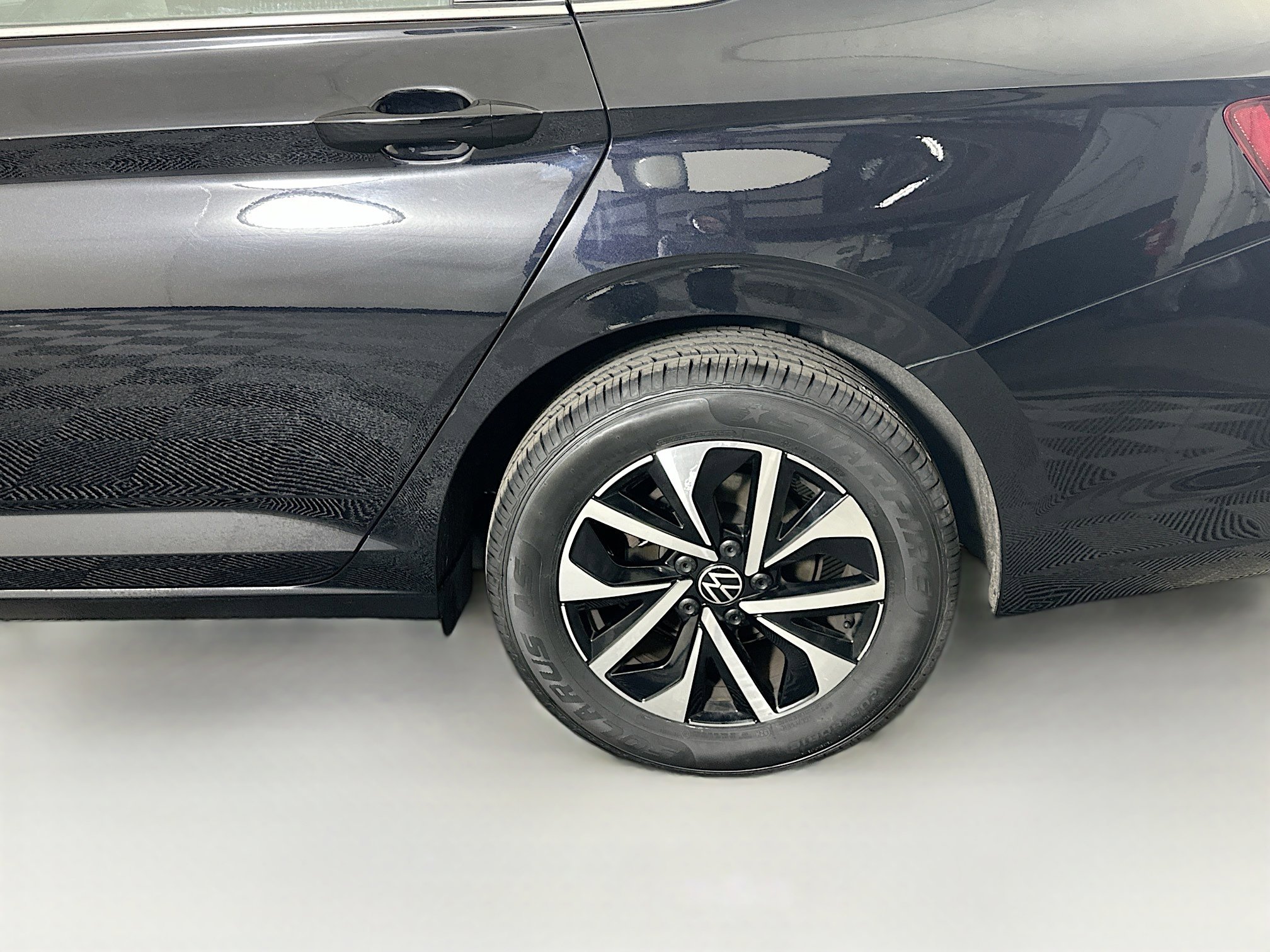 Used 2024 Volkswagen Jetta S image 11