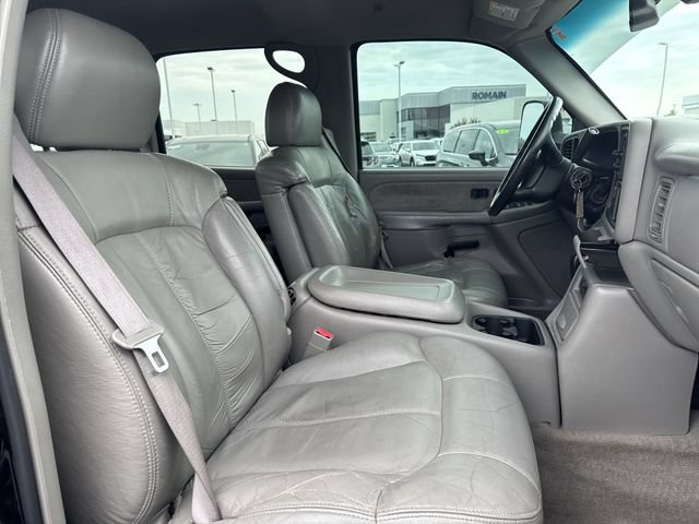 Used 2002 Chevrolet Silverado 3500 LT RWD image 17