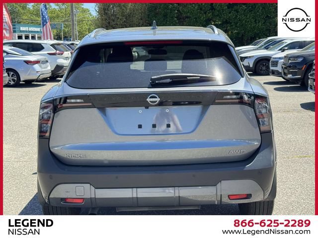 Certified 2025 Nissan Kicks SV w/ SV Premium Package AWD/4WD image 5
