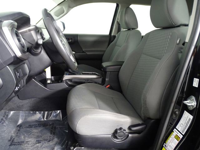 Used 2021 Toyota Tacoma SR5 RWD image 10
