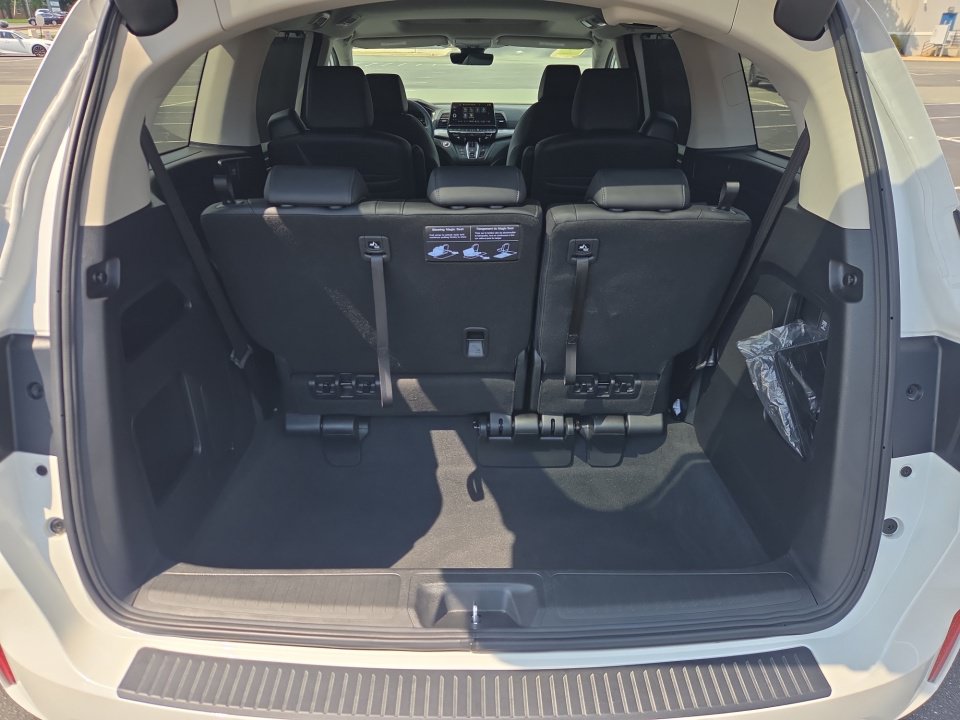 Used 2026 Honda Odyssey EX-L image 15