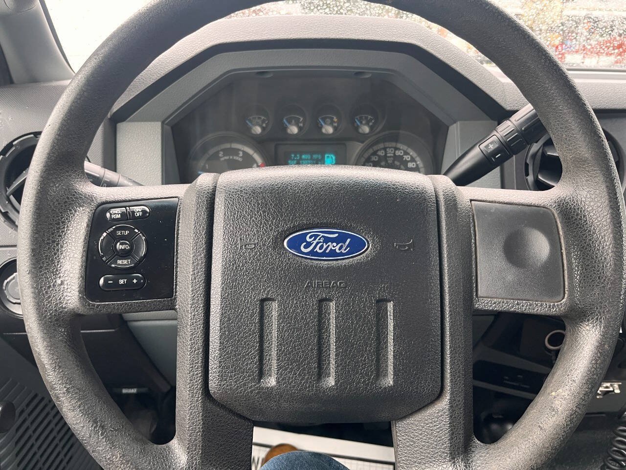Used 2012 Ford F550 4x4 Regular Cab Super Duty w/ Payload Upgrade Pkg image 11