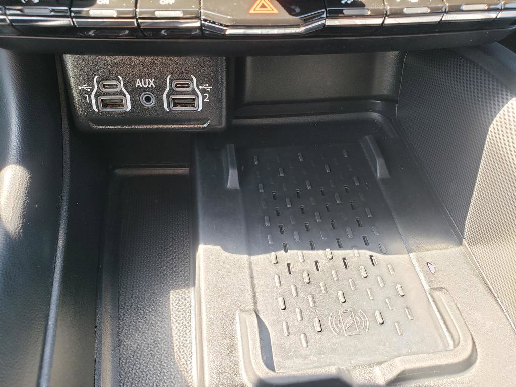 Used 2025 Dodge Durango GT image 19