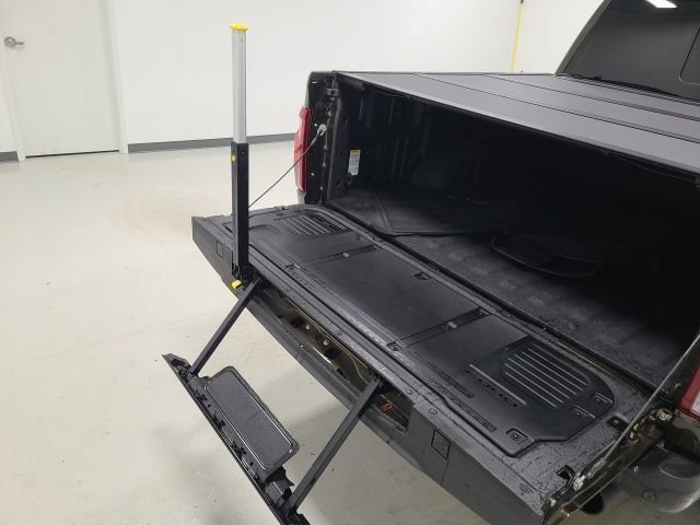 Used 2026 Ford F150 Raptor AWD/4WD image 41