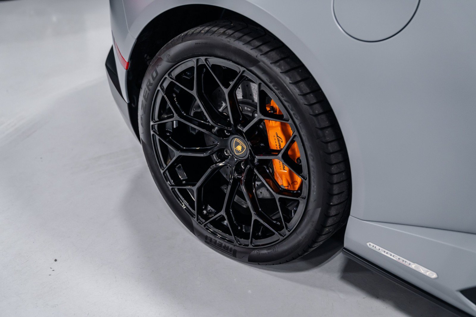 Used 2024 Lamborghini Huracan EVO AWD/4WD image 44