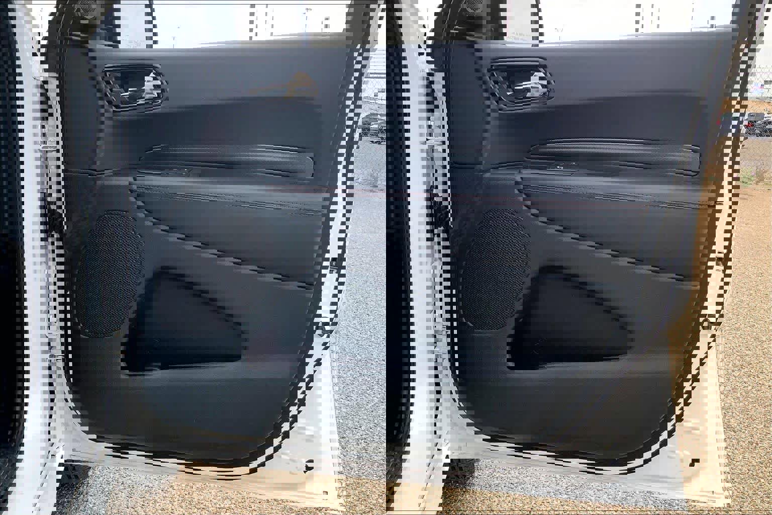 Used 2023 Dodge Durango R/T image 23