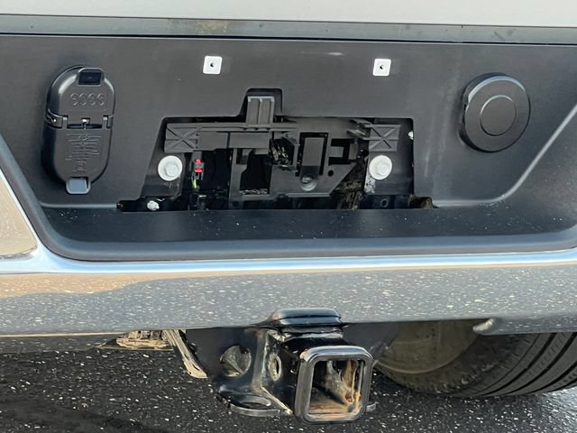 Used 2024 Chevrolet Silverado 1500 LT AWD/4WD image 6
